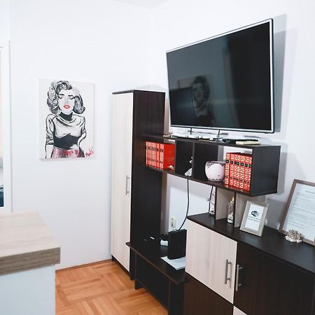 Apartament Lucasa Subotica Zewnętrze zdjęcie